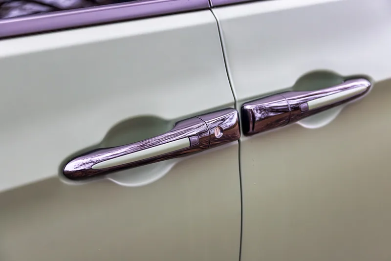 The Longbow door handle, details to match